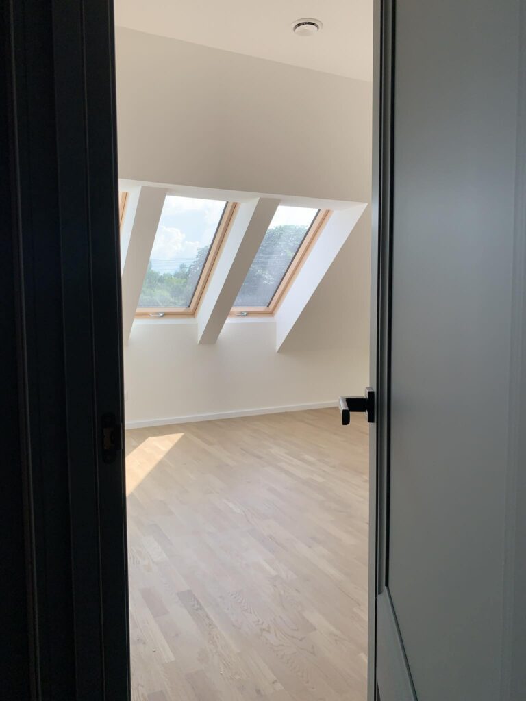Neo-Soft 402 Malahit laminált beltéri ajtó tömör kivitelben, amely elkápráztatja a vásárlókat - 5 768x1024