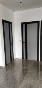 Ultra 2 INSIDE (tokba nyíló) festett beltéri ajtó modell egyedi festetttokkal. - 5 1 1 145x300